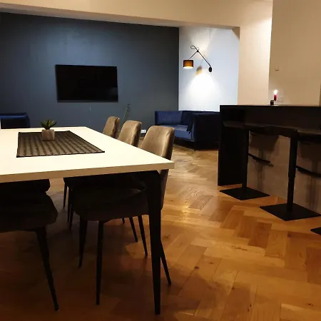 2-bedroom Roof Terrace With An Amazing Old Town View